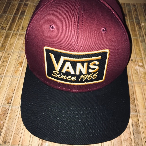 Vans Other - Vans snap back baseball cap/hat
